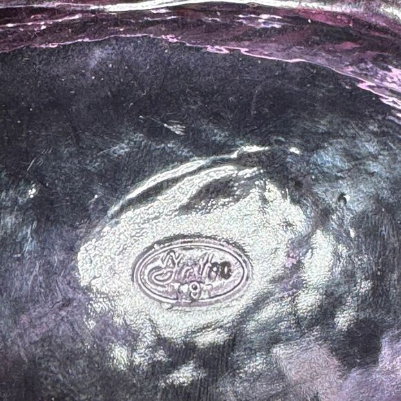 Vintage Pink Glass Fenton Ring Box [Item 843] - Picture 4 of 6